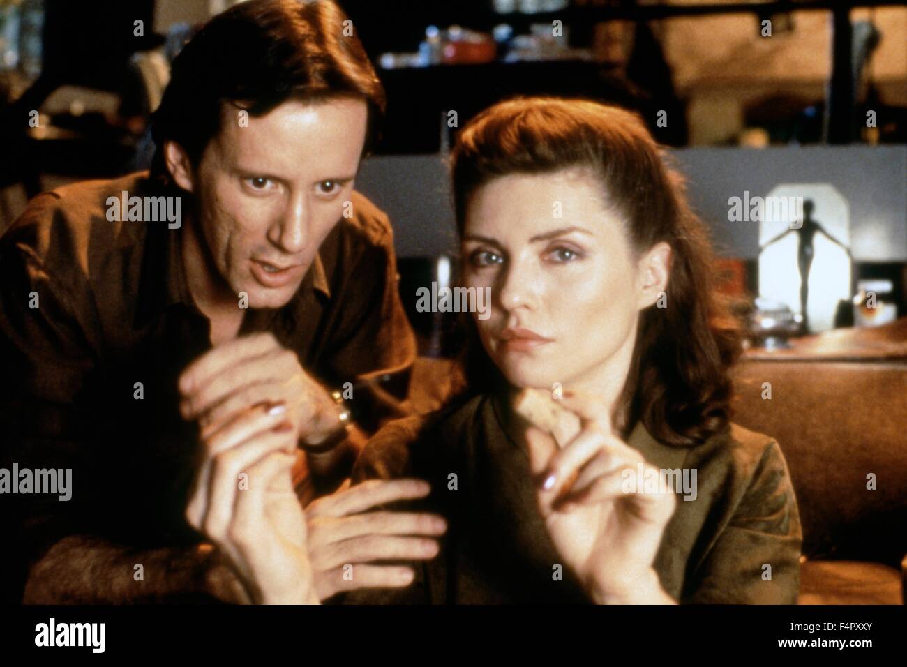 James Woods et Deborah Harry / Videodrome / 1983 / réalisé par David Cronenberg / UNE Planfilm International II Banque D'Images