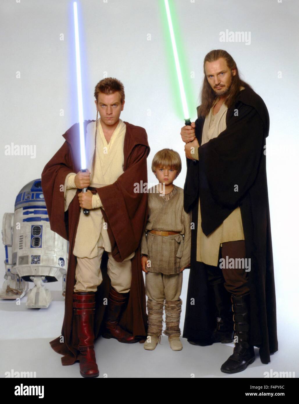 ewan-mcgregor-liam-neeson-et-jake-lloyd-star-wars-episode-i-la