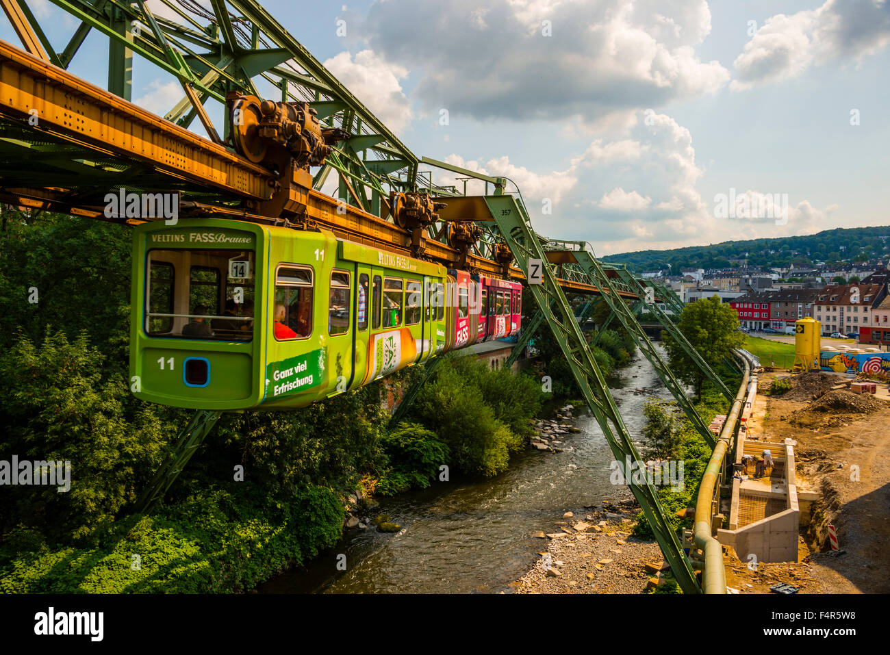 Bergisches Land, Allemagne, Europe, élevées de fer, Rhénanie du Nord-Westphalie, la suspension, le transport ferroviaire, le trafic, monument, W Banque D'Images