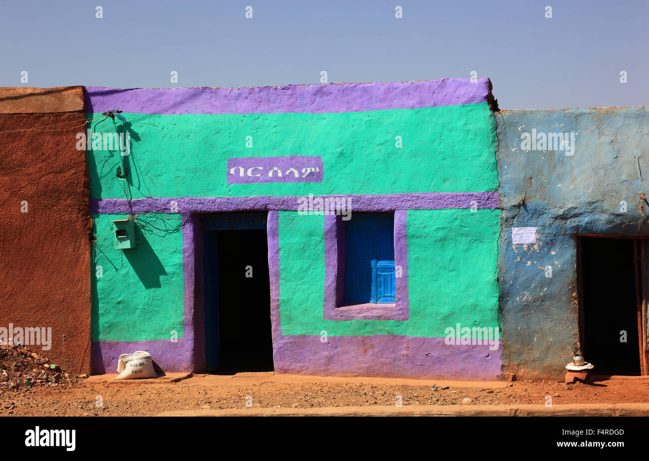 Dans les hauts plateaux d'Abyssinie, colorée située dans le village de Sina Banque D'Images