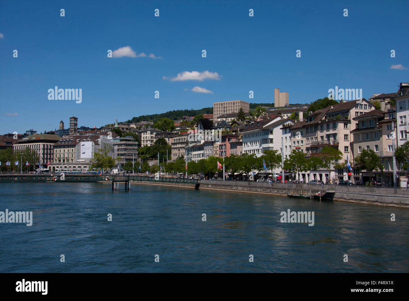 Zurich, Suisse - vieille ville et rivière Limmat Banque D'Images