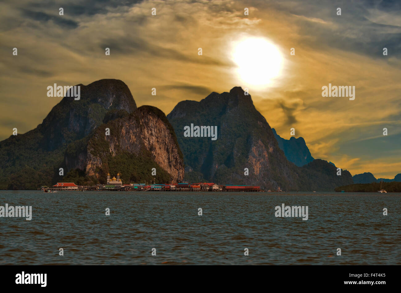 Ko Panyi village de pêcheurs à la baie de Phang Nga en Thaïlande Banque D'Images
