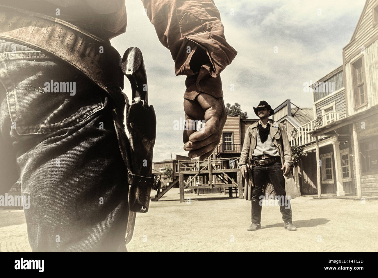 Duel au pistolet de cow-boy à la Texas Hollywood/Fort Bravo western-appelée parc à thème. Almeria. Espagne Banque D'Images