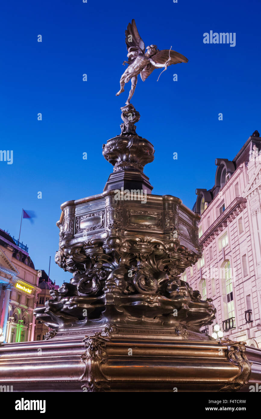 L'Angleterre, Londres, Piccadilly Circus, Eros Statue Banque D'Images