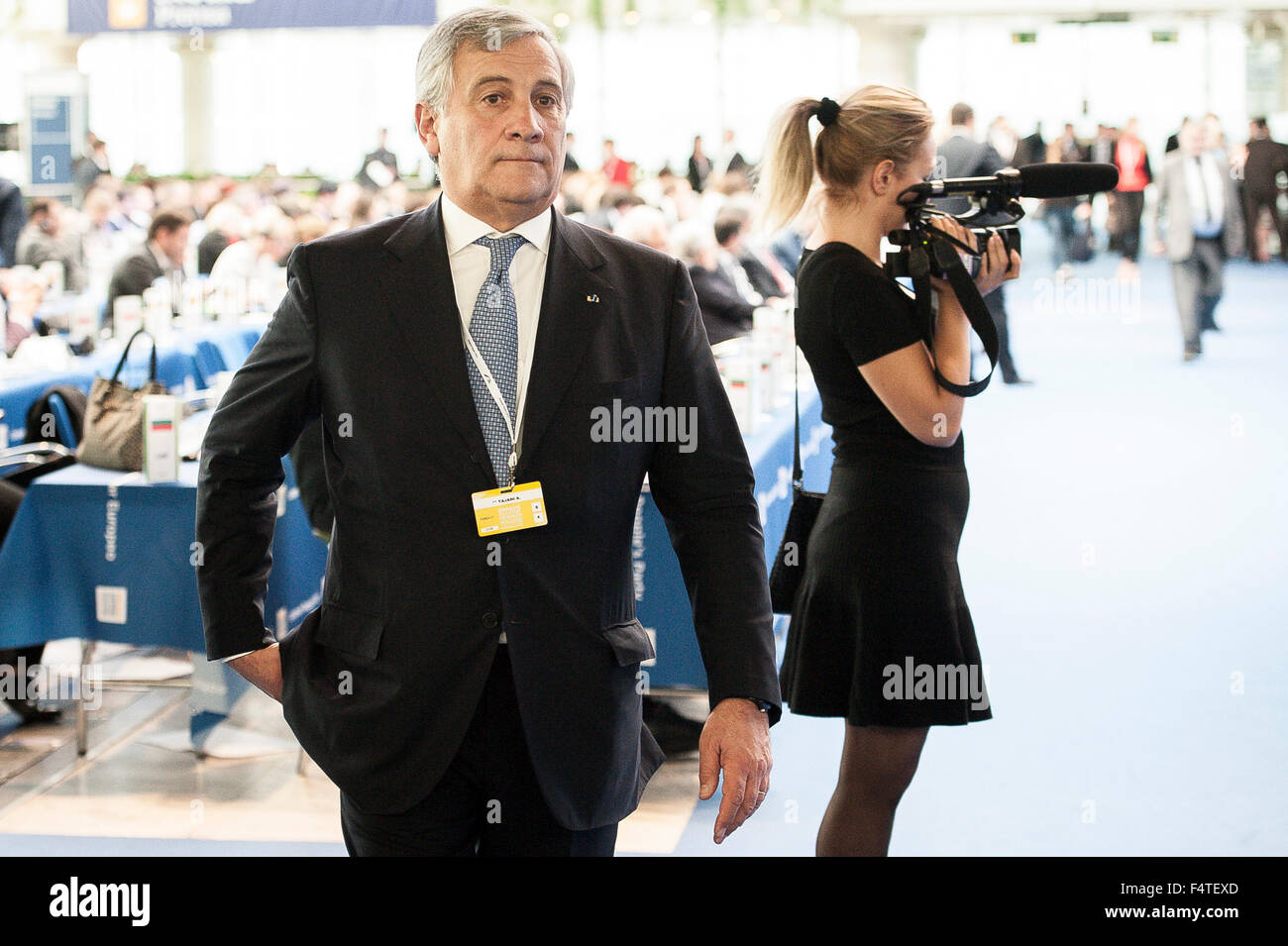 Madrid, Espagne, mdr. 22 octobre, 2015. Antonio Tajani, membre du Parlement européen (MPE) lors de la deuxième journée de PPE Parti Populaire européen responsable du Congrès américain à Madrit, Espagne le 22.10.2015 par Wiktor Dabkowski © Wiktor Dabkowski/ZUMA/Alamy Fil Live News Banque D'Images