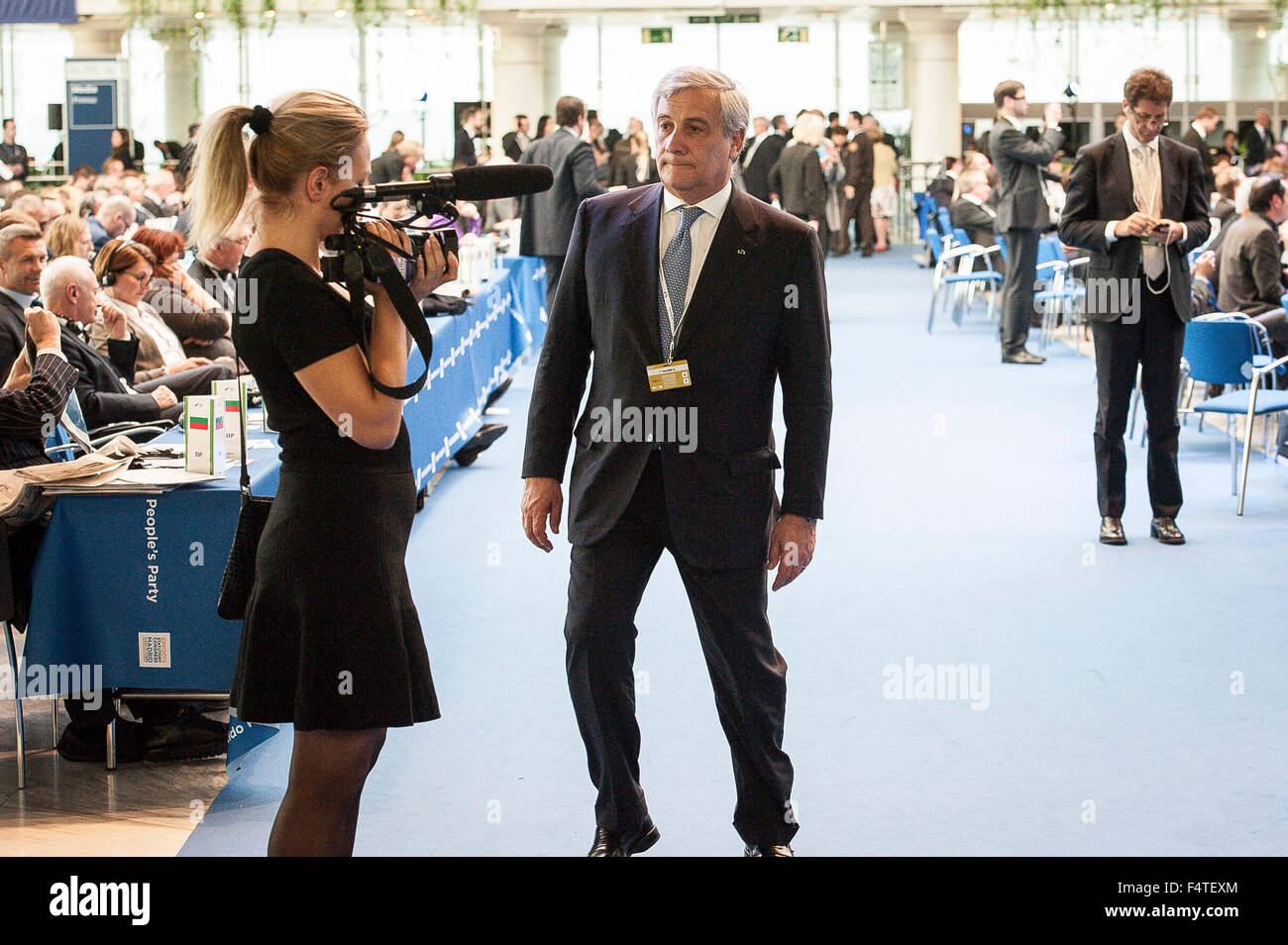 Madrid, Espagne, mdr. 22 octobre, 2015. Antonio Tajani, membre du Parlement européen (MPE) lors de la deuxième journée de PPE Parti Populaire européen responsable du Congrès américain à Madrit, Espagne le 22.10.2015 par Wiktor Dabkowski © Wiktor Dabkowski/ZUMA/Alamy Fil Live News Banque D'Images