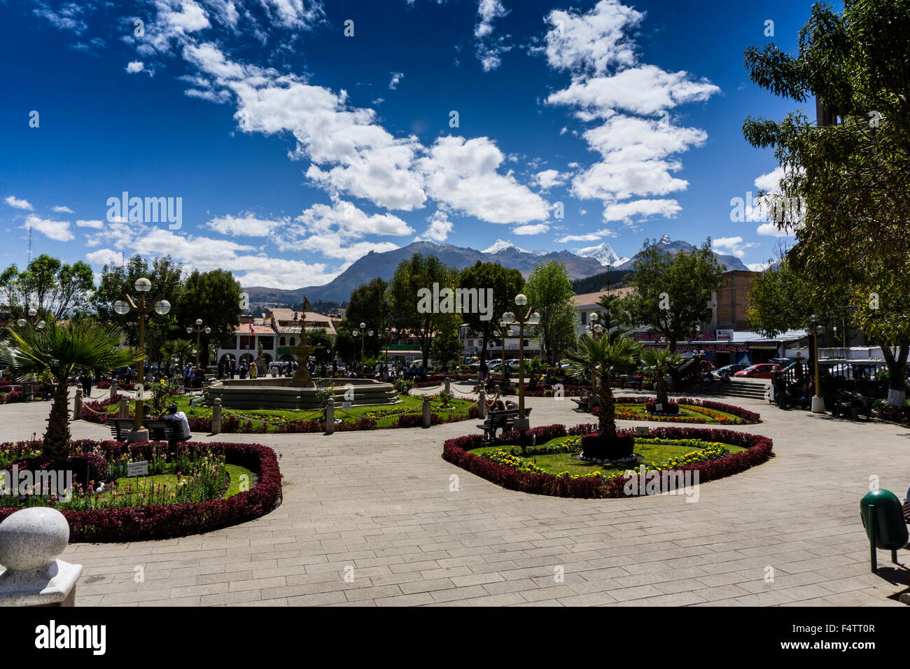 Huaraz, Ancash, Pérou. place principale. Banque D'Images