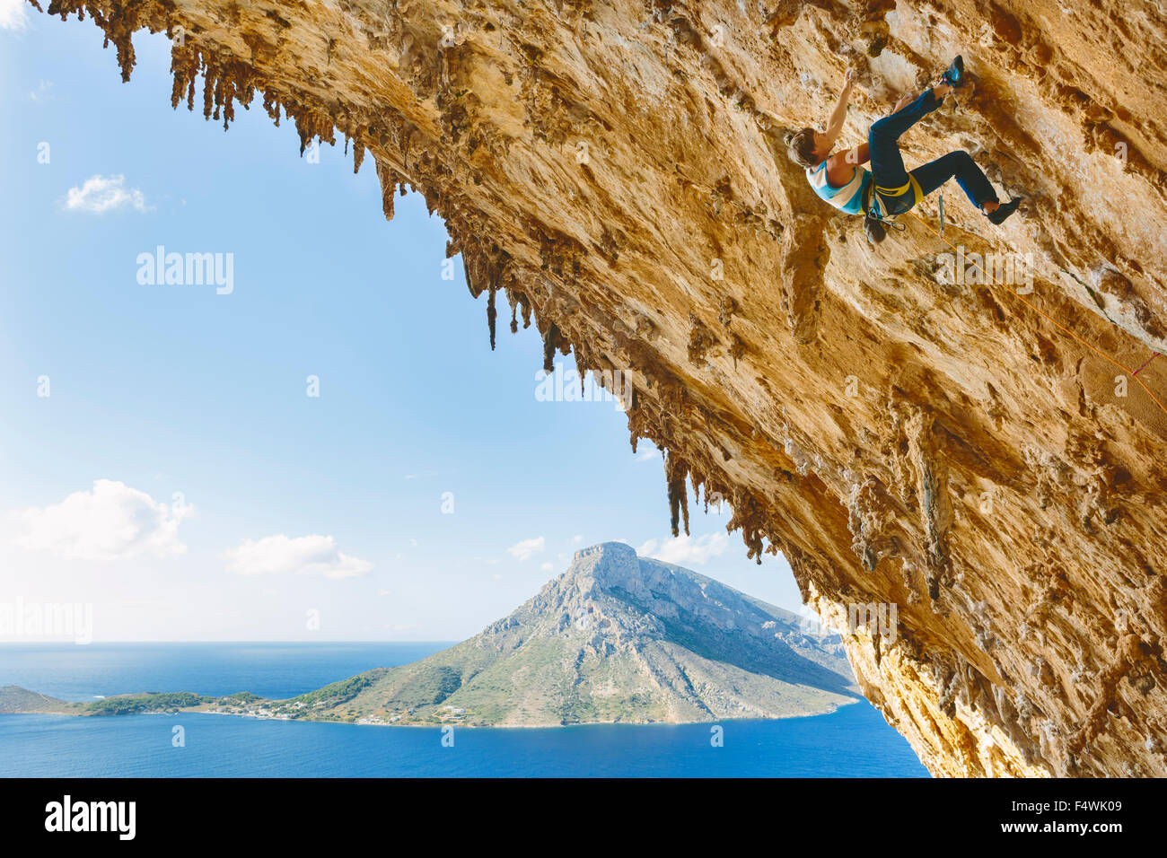 Grèce, Îles du Dodécanèse, Kalymnos, escalade sur falaise Photo Stock -  Alamy