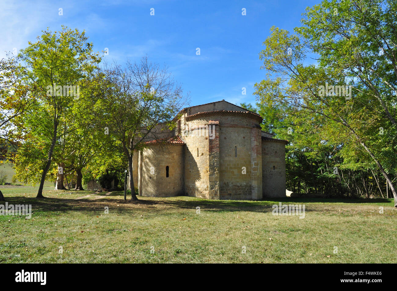 Vieux mas dans l'Église, Cailloup (ancienne de Cailloup). Ancienne église ruine près de Pamiers, Ariège, Midi-Pyrénées, France Banque D'Images