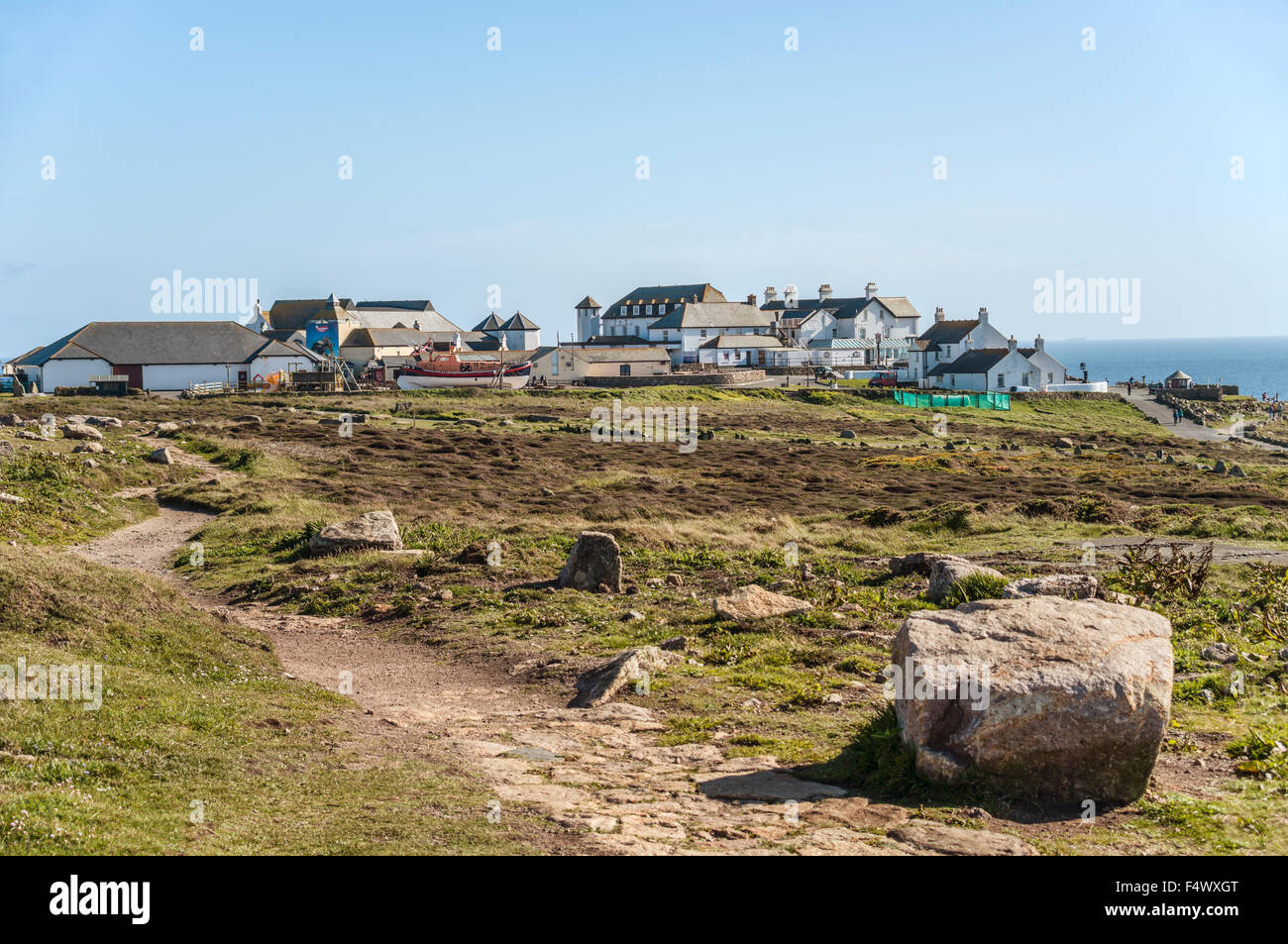 Paysage côtier pittoresque à Lands End, Cornwall, Angleterre, Royaume-Uni Banque D'Images