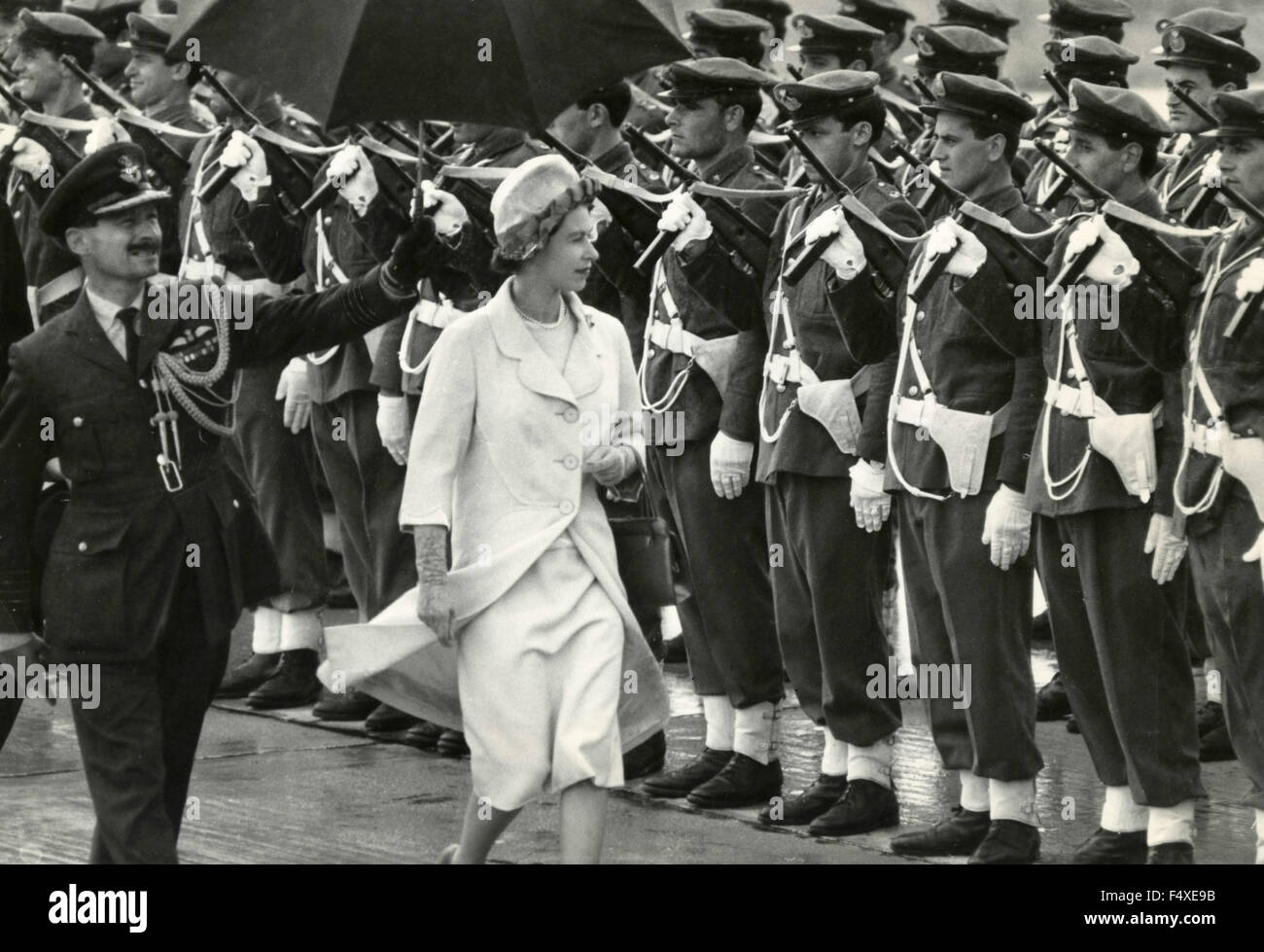 La Reine Elizabeth II d'Angleterre en visite en Italie Banque D'Images