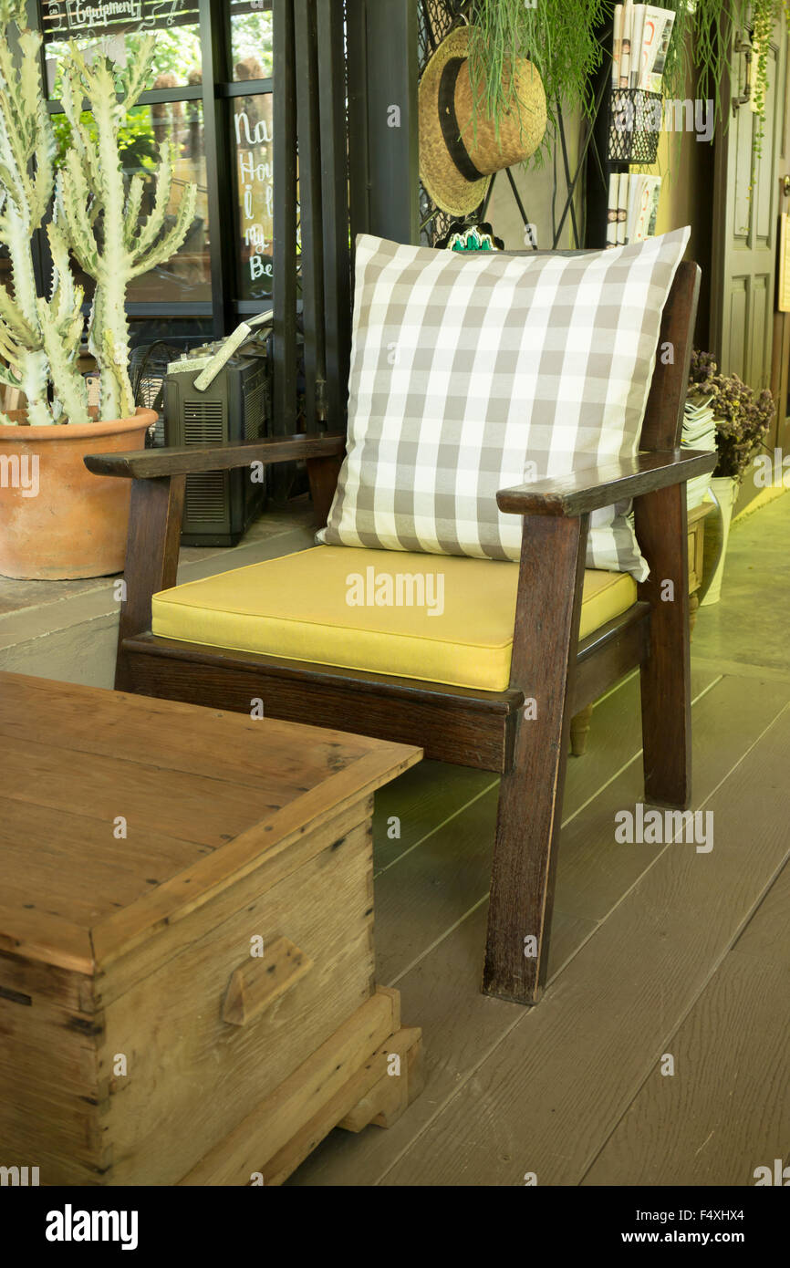 Les vieux trucs décorées restaurant local, stock photo Banque D'Images