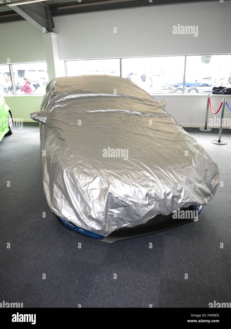 L'événement de lancement de voiture - Ford Focus RS mk3 sous le couvert comme il se prépare à être dévoilé à rs RSOC owners club car show Banque D'Images