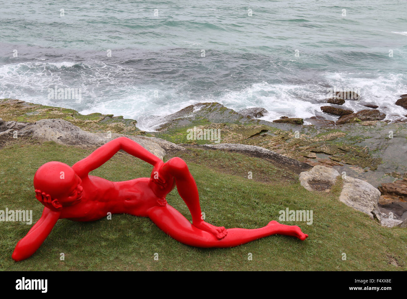 Sculpture no. 73, 'Port' par Chen Wenling de la Chine à la 19e assemblée annuelle de la mer Sculpture Bondi. 22 octobre 2015. Banque D'Images