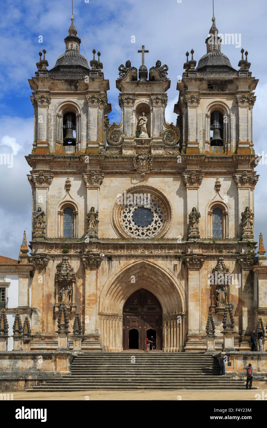 L'Alcobaca Monastery (Portugais : Mosteiro de Santa Maria de Alcobaça) est un monastère catholique romaine médiévale situé dans la ville d'Alcobaça. Banque D'Images