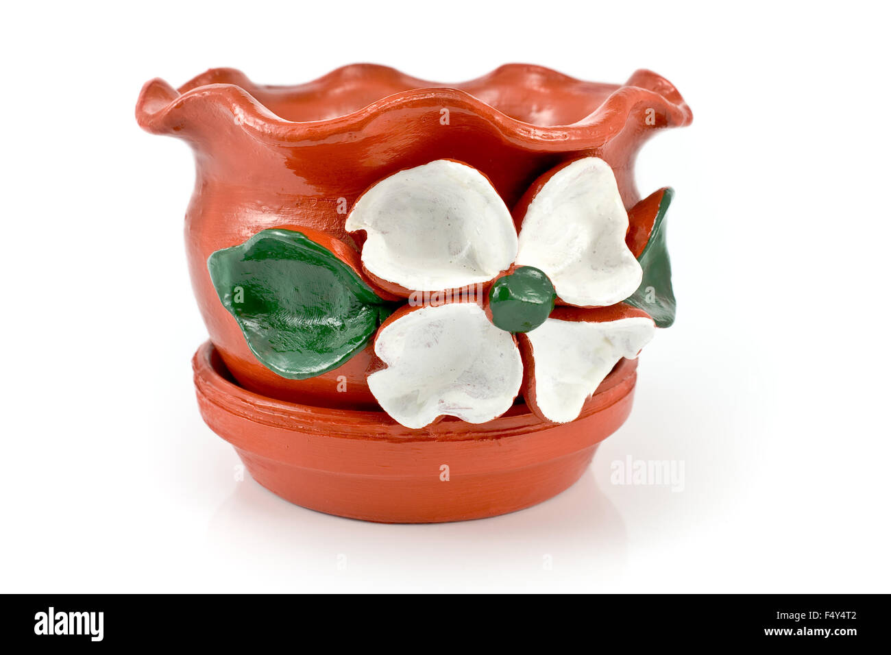 Pot de fleurs vide rouge isolated on white Banque D'Images