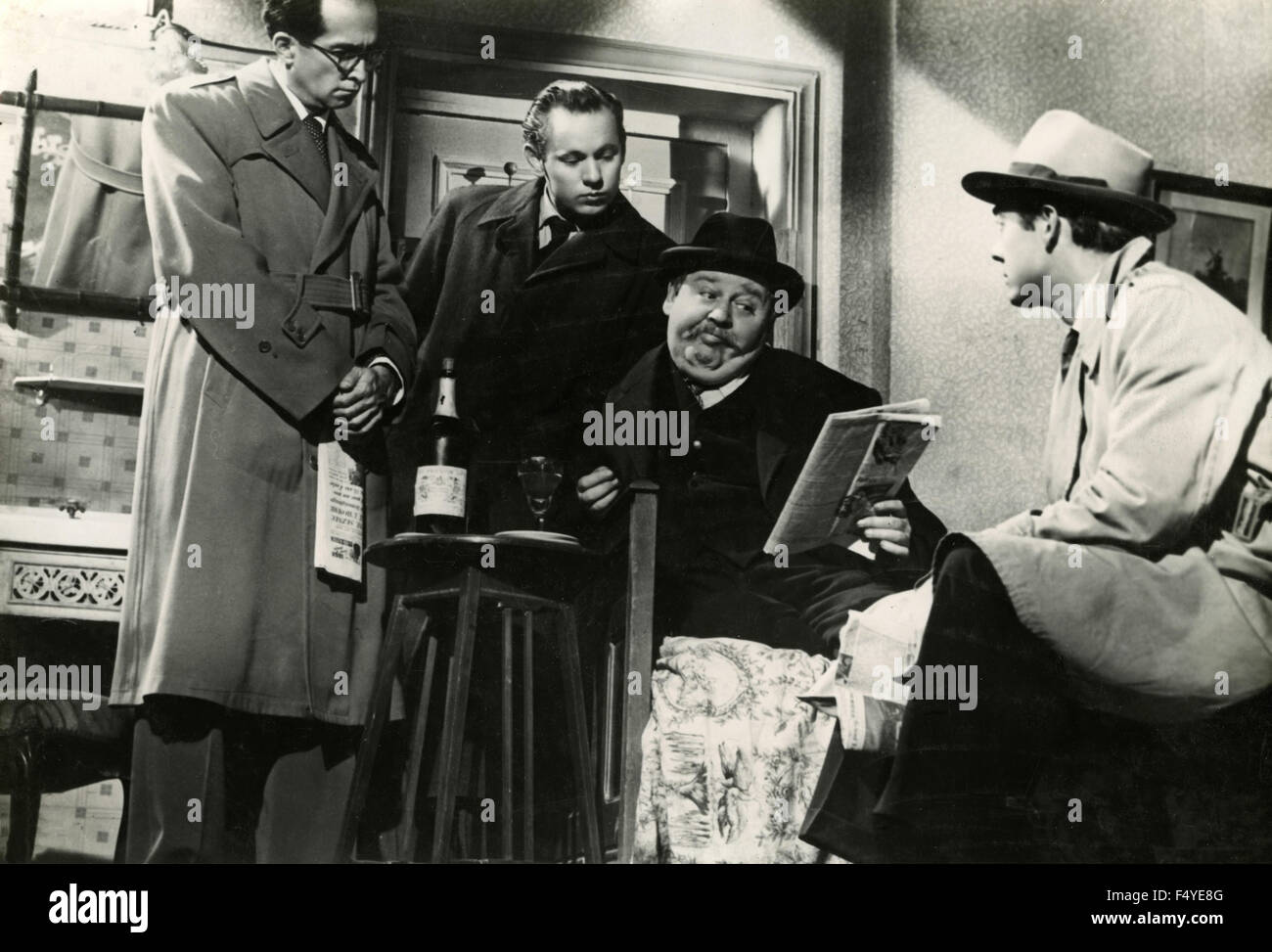L'acteur britannique Charles Laughton dans une scène du film 'l'homme sur la Tour Eiffel', 1949 Banque D'Images