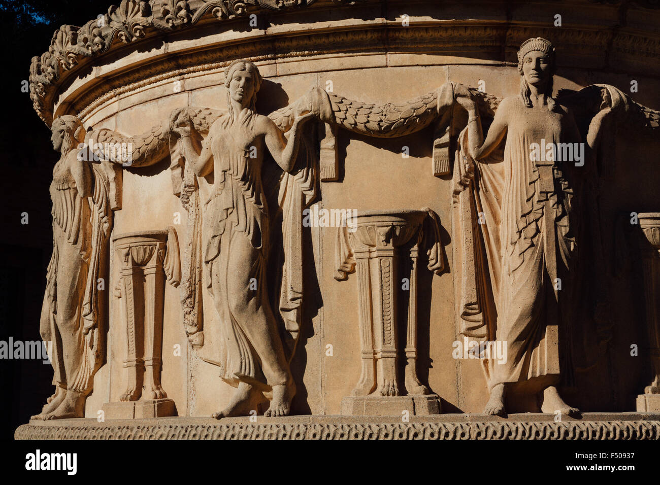 Statues dans le Palais des Beaux-Arts à San Francisco Banque D'Images