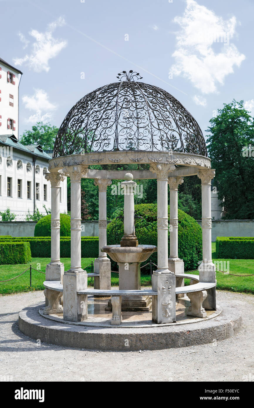 Beau Palais d'Ambras à Innsbruck, Autriche Tirol Banque D'Images