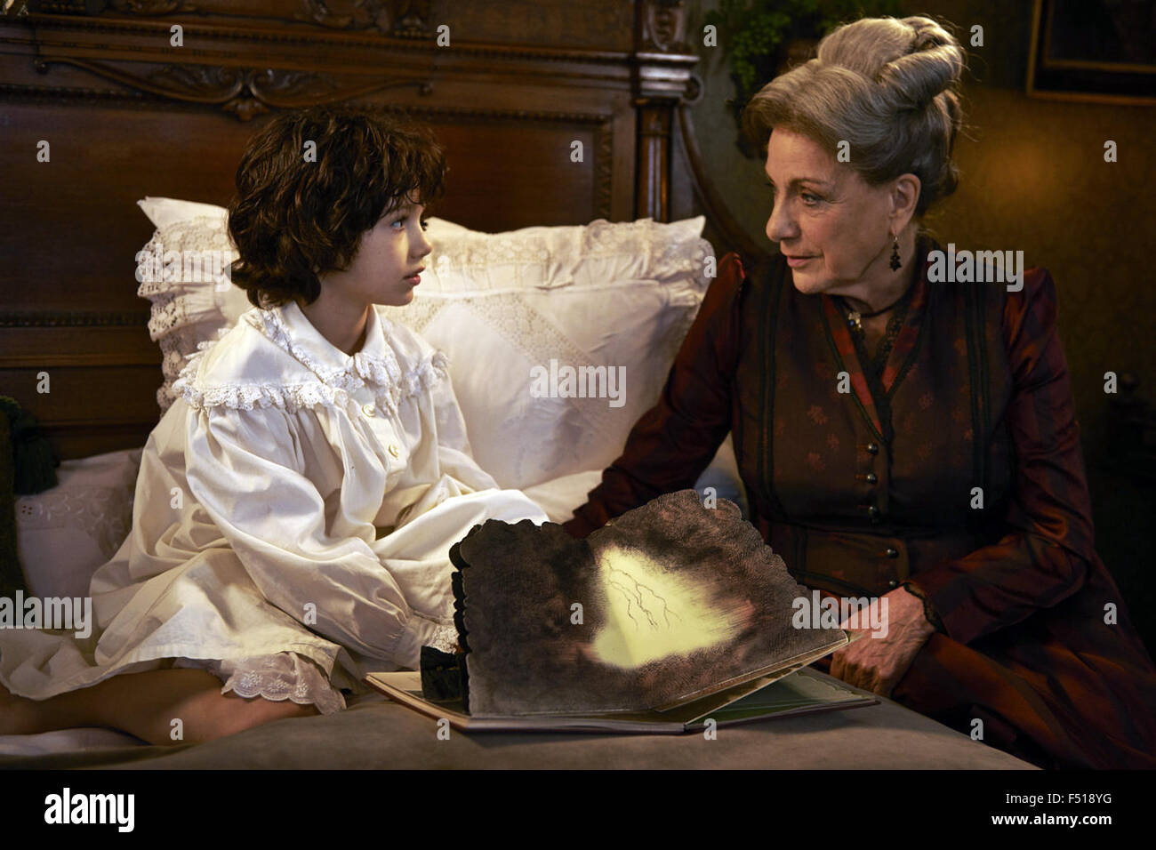 Le film Heidi est réglé pour la version en décembre 2015. Cette photo est pour un usage éditorial uniquement et est l'auteur de la société film et/ou le photographe attribué par le film ou la société de production et ne peut être reproduite que par des publications dans le cadre de la promotion du film ci-dessus. Un crédit obligatoire pour l'entreprise de film est nécessaire. Le photographe devrait également être portés lorsqu'il est connu. Banque D'Images