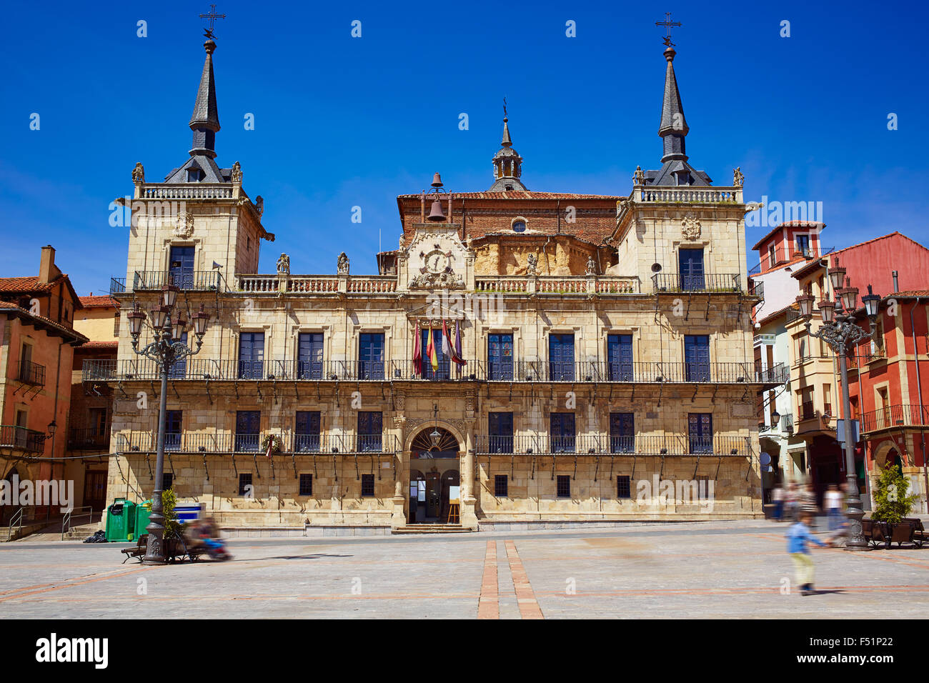 L'hôtel de ville de Leon ayuntamiento en la Plaza Mayor par Saint James Way Banque D'Images