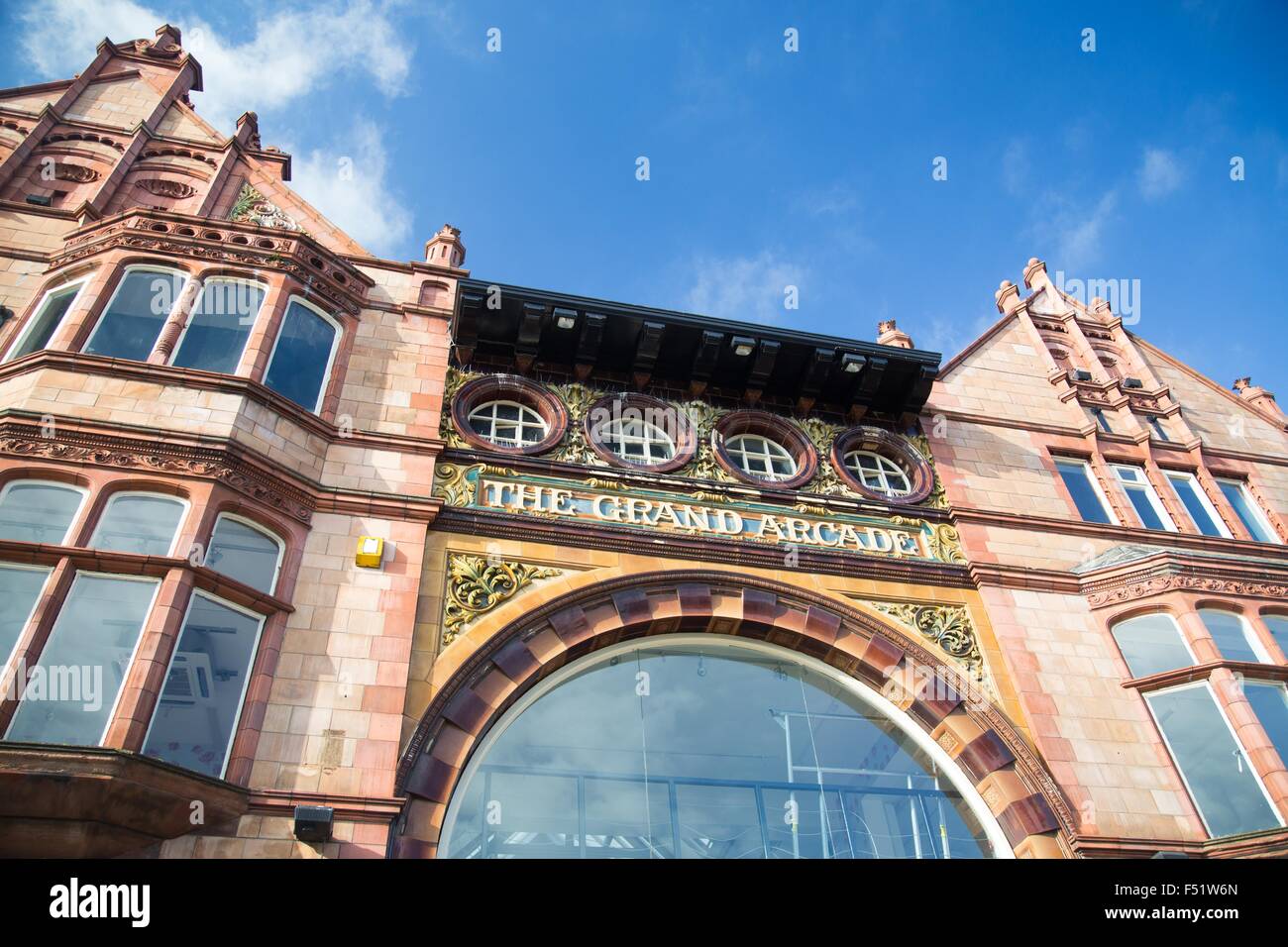 Le centre commercial grand arcade à Leeds, West Yorkshire, Royaume-Uni. le grade ii-galerie marchande de style victorien classé a été construit en 1897 Banque D'Images