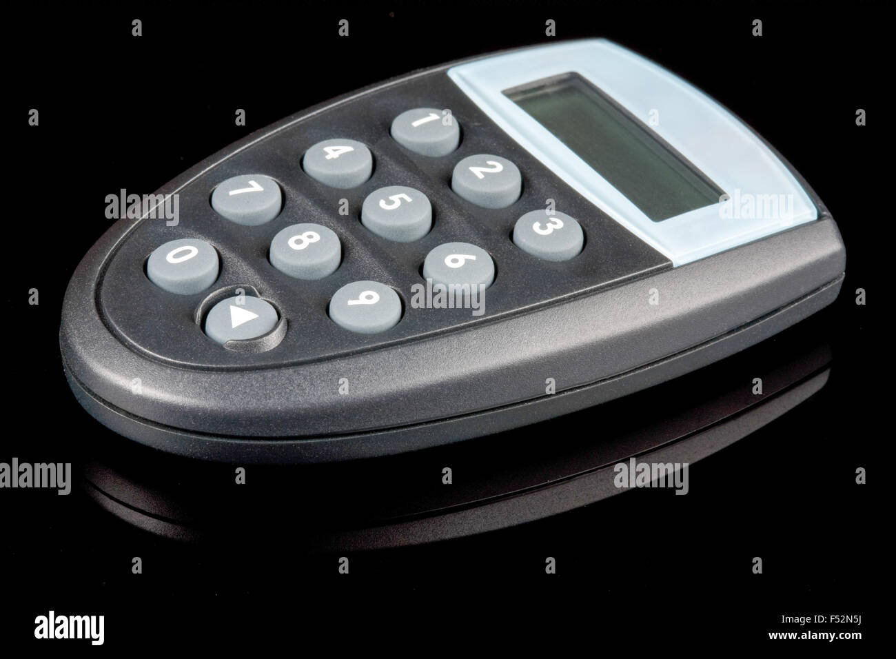 Petit générateur de mot de passe électronique utilisé pour les services bancaires et sécurité du commerce électronique Banque D'Images
