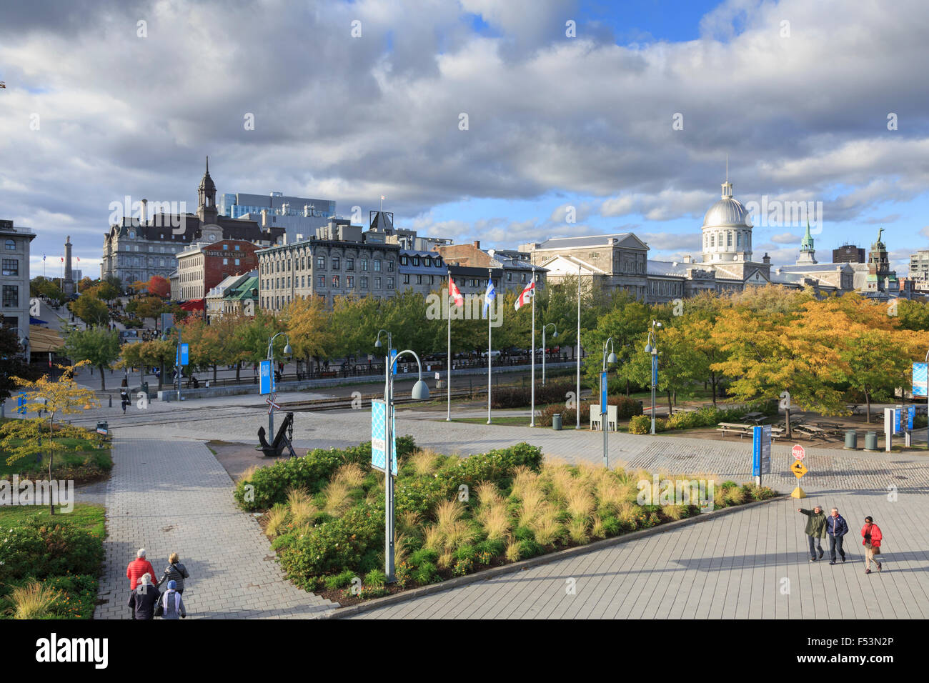 Le Vieux Port Park area Vieux Montréal, Québec, Canada Banque D'Images