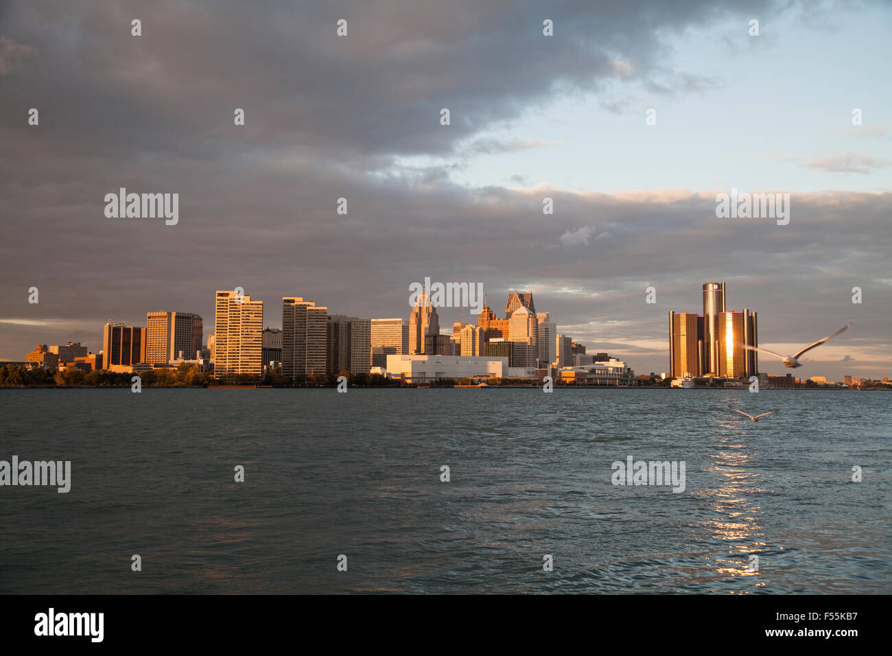 Ville de Detroit USA vue depuis le Canada Banque D'Images