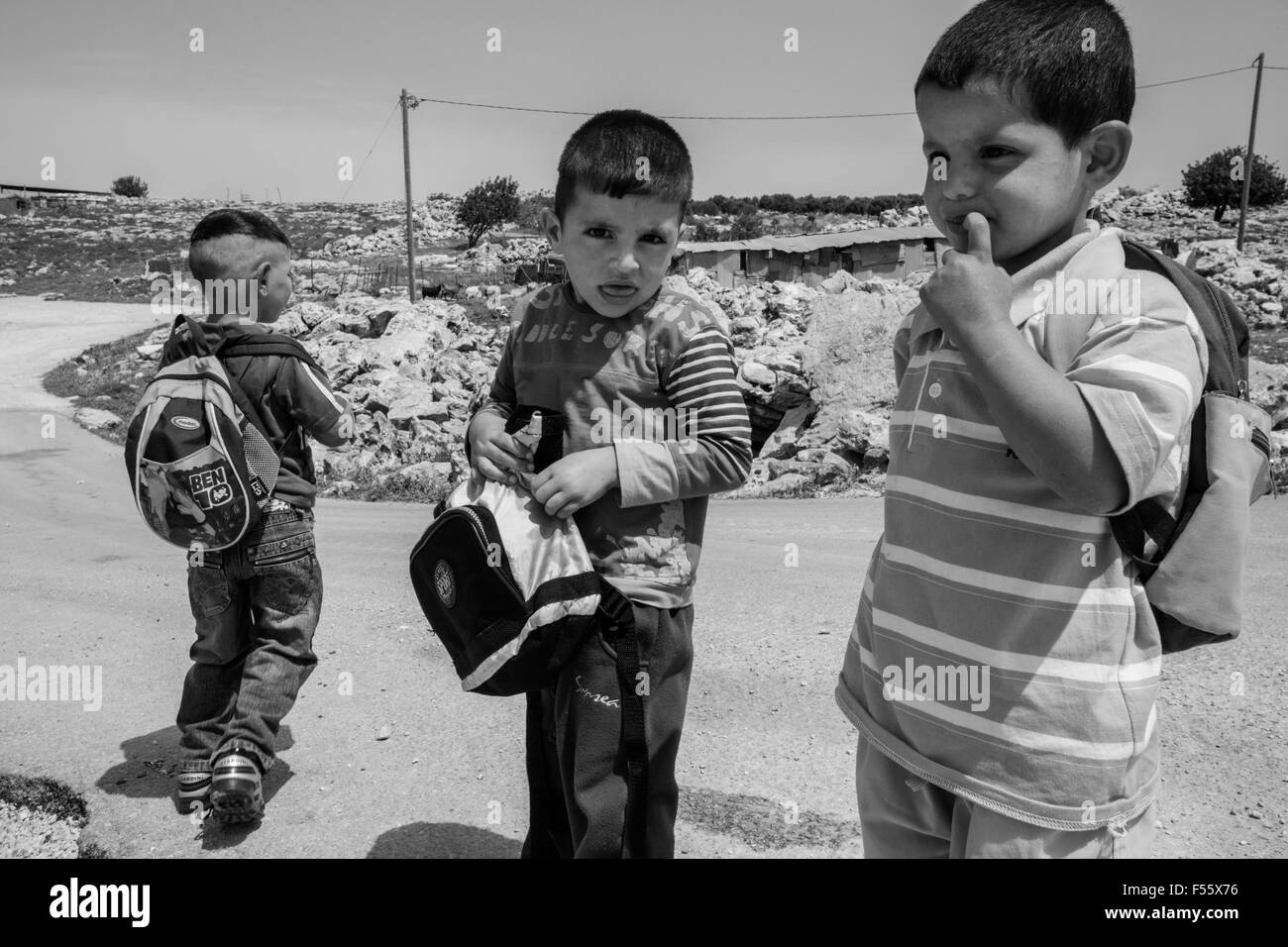 Les enfants qui quittent l'école, West Bank Banque D'Images