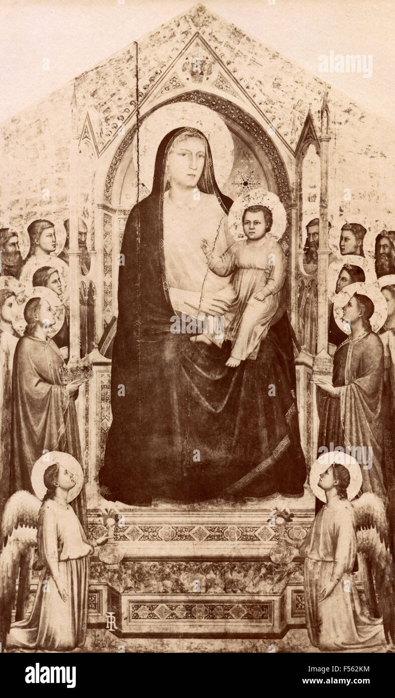 Galerie photos anciennes et modernes, Florence : La Vierge et l'enfant avec des anges, peinte par Giotto Banque D'Images