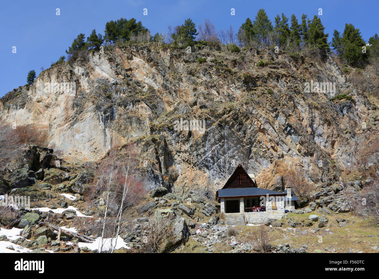 Refuge de montagne dans le Parc National d'Aiguestortes dans les Pyrénées espagnoles dans la province de Lleida Banque D'Images