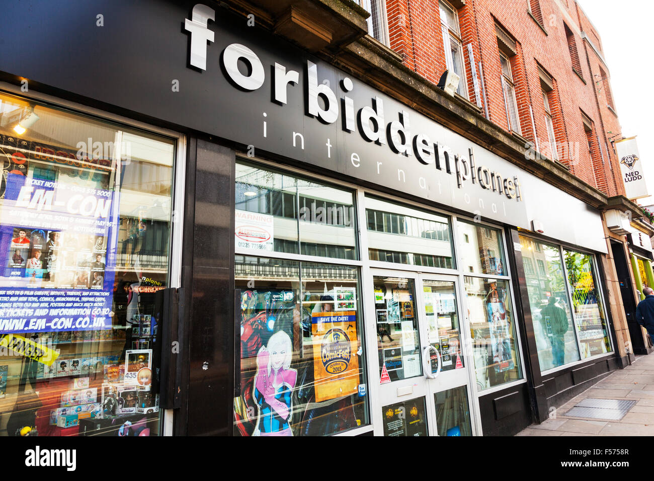 Planète interdite Shop store name sign building entrée façade extérieure du centre-ville de Nottingham UK GB Angleterre Lincolnshire Banque D'Images