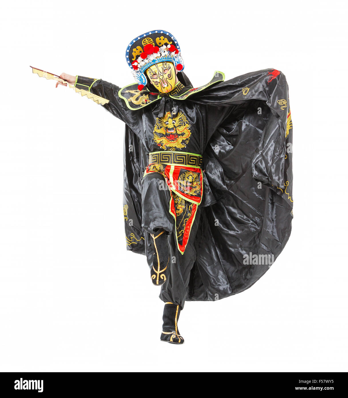 L'homme en costume décoré de samouraï avec ventilateur, sur fond blanc Banque D'Images
