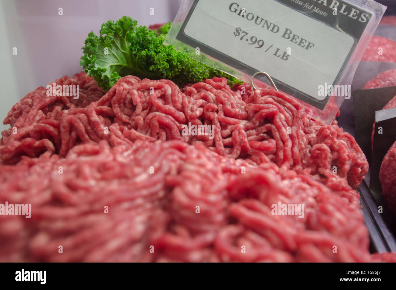 La viande rouge a été dénigrés dans les médias de l'interprétation du rapport qui la relie à un cancer. Banque D'Images