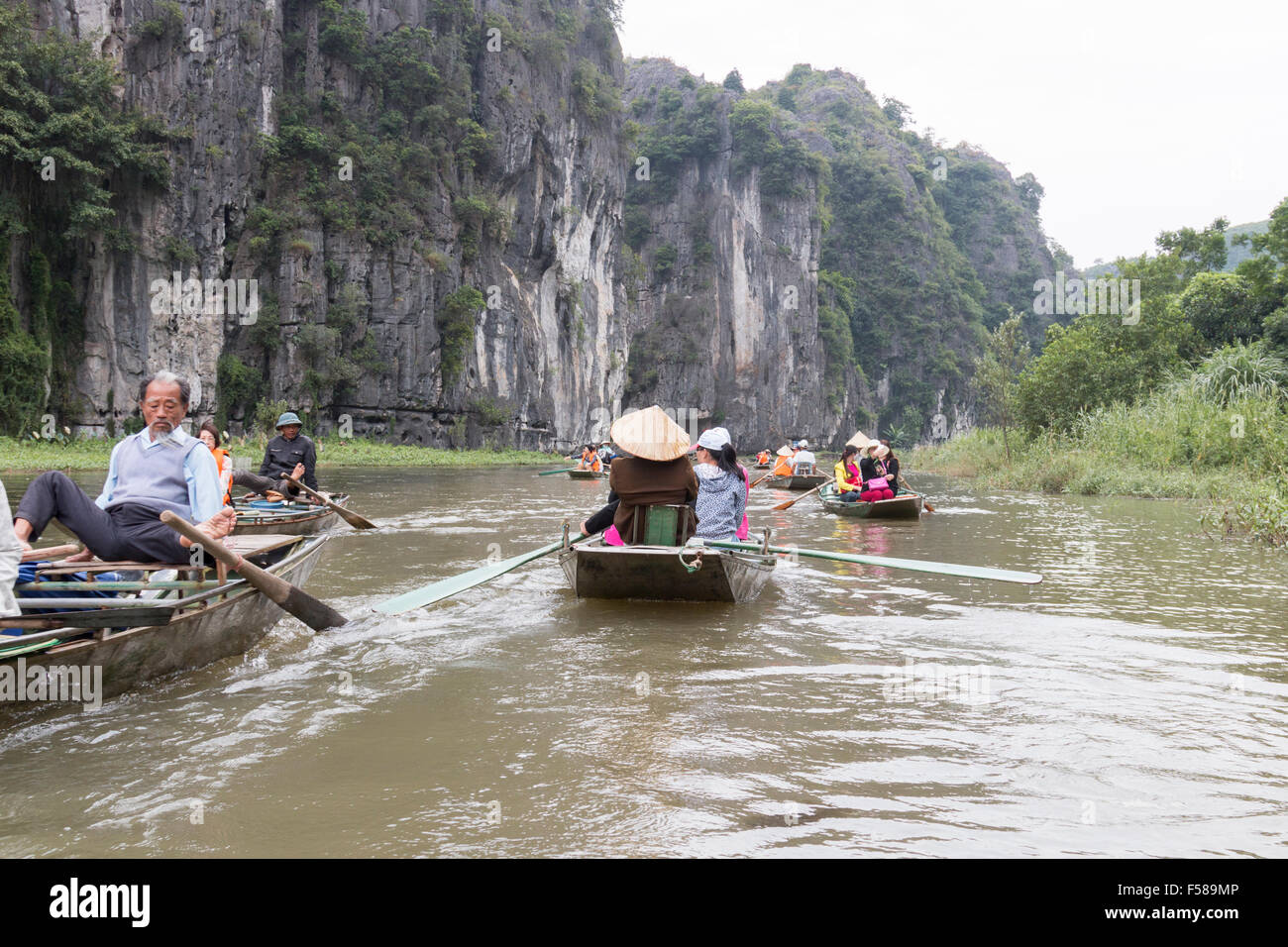 River et bateaux à Ninh Binh au Vietnam,Asia Banque D'Images