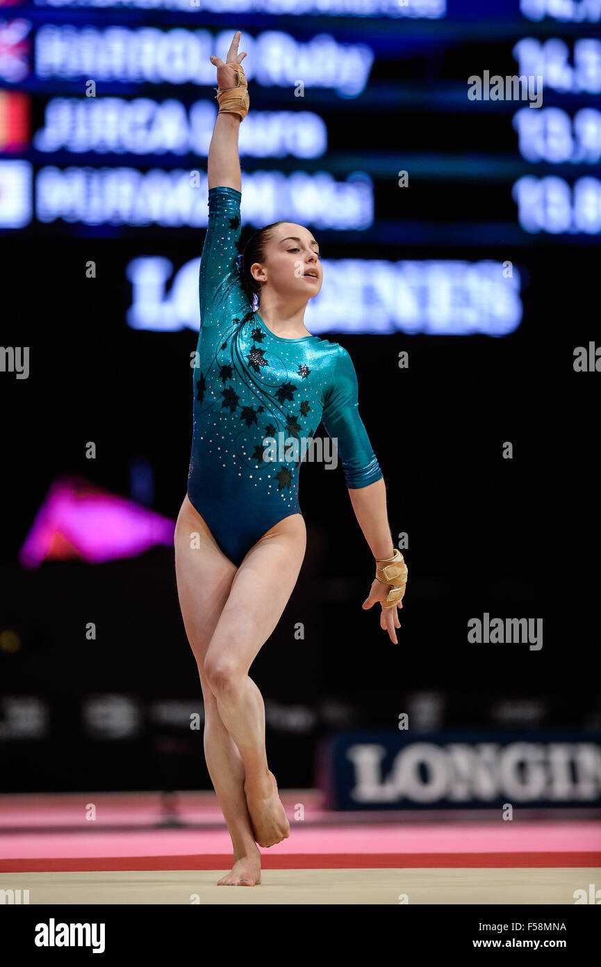 Glasgow, Royaume-Uni. 29 Oct, 2015. ISABELA ONYSHKO de Canada livre concurrence sur le plancher pendant la finale du Concours Général 2015 Championnats du monde tenu à Glasgow, Royaume-Uni. Credit : Amy Sanderson/ZUMA/Alamy Fil Live News Banque D'Images