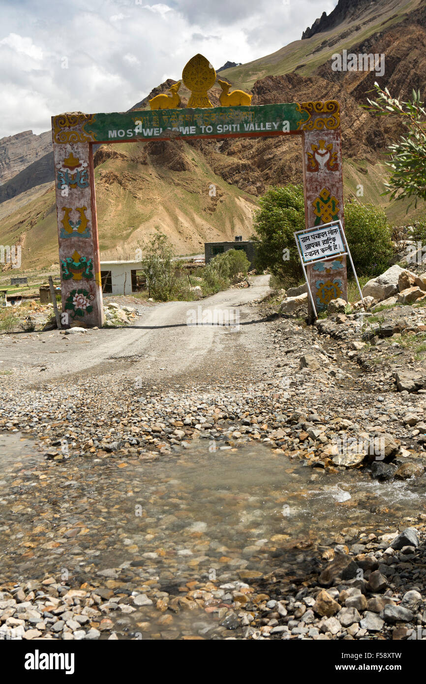 L'Inde, l'Himachal Pradesh, Losar, la plupart de bienvenue à Spiti valley gateway à l'entrée du village Banque D'Images