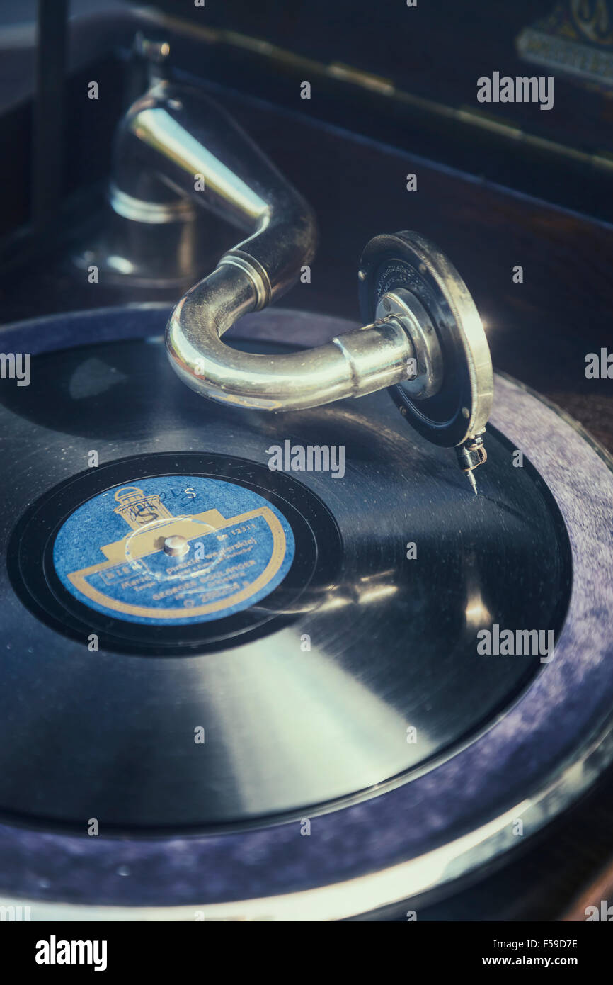 Une antique record player Banque D'Images