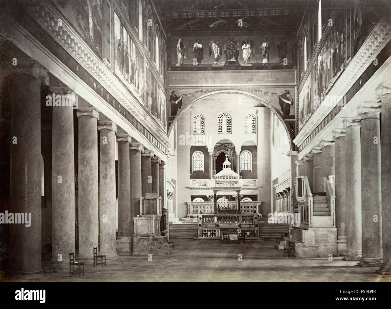 Intérieur de l'église de st. Lawrence, Rome, Italie Banque D'Images