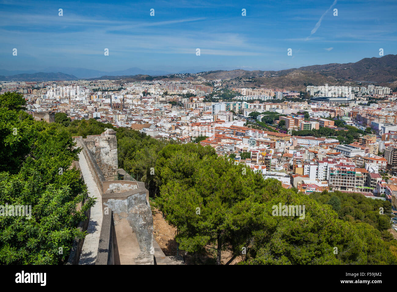 Espagne, Andalousie, province de Malaga, Malaga, vue de l'étalement urbain au nord du centre historique de Malaga Banque D'Images