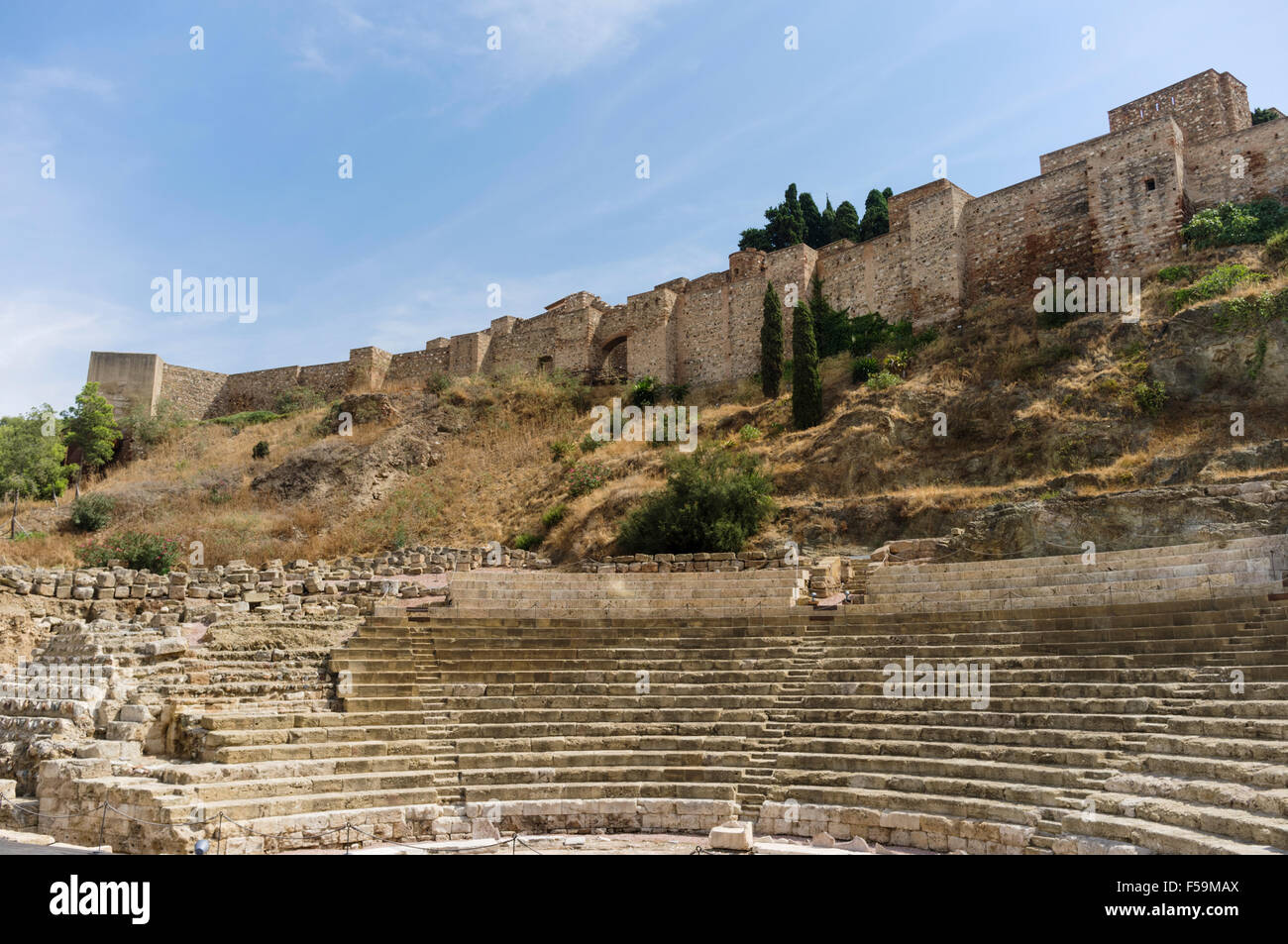 Théâtre romain et l'Alcazaba château. Malaga, Andalousie, espagne. Banque D'Images