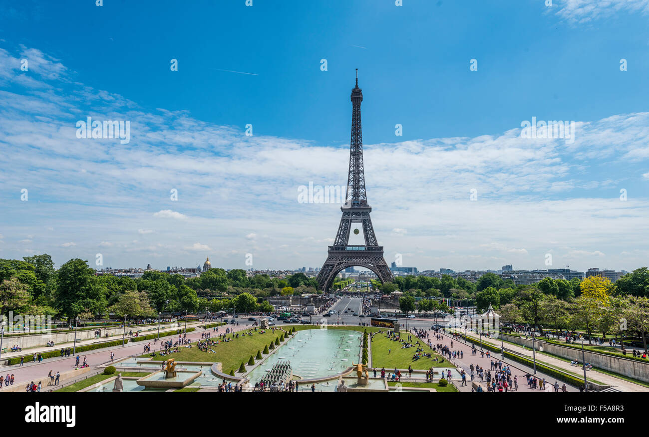 La Tour Eiffel, tour Eiffel, Jardins du Trocadéro, Paris, France Banque D'Images