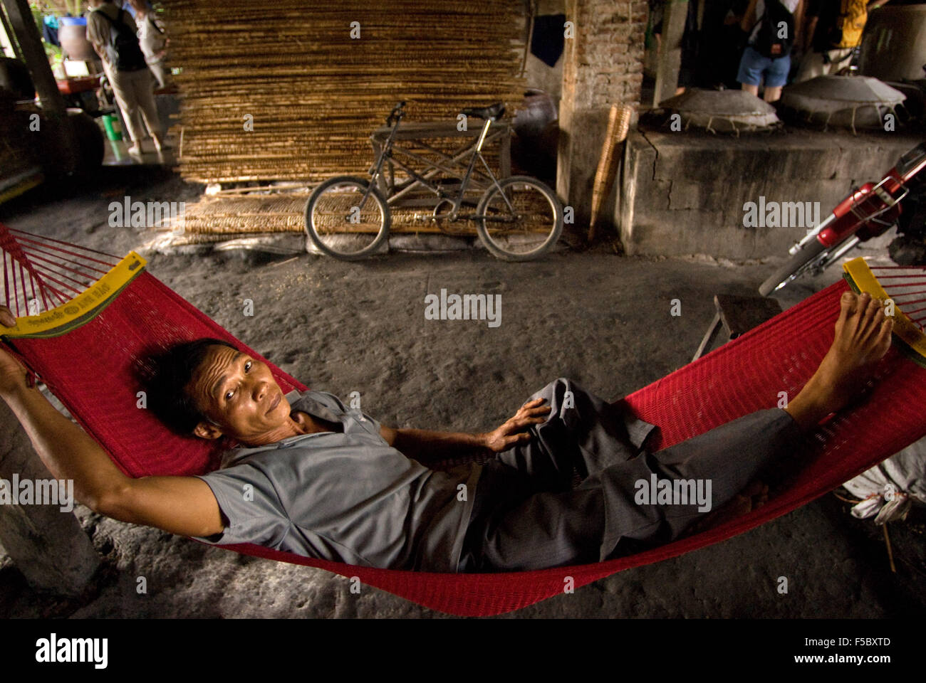 L'intérieur d'une maison près de Phong Dien. Le Delta du Mékong. Banque D'Images