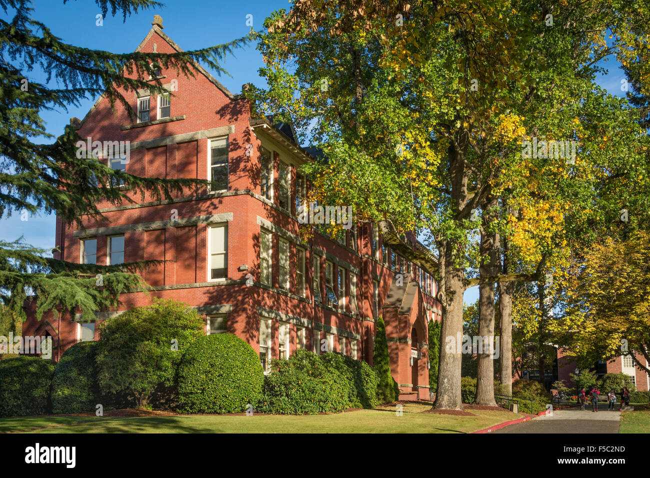 Eaton Hall sur le campus de l'Université Willamette à Salem, Oregon. Banque D'Images