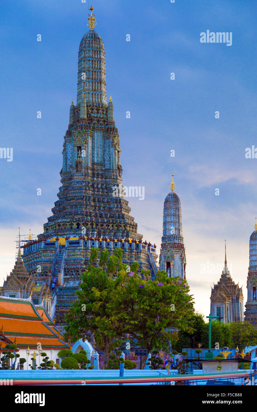 Wat Arun, Chao Phraya, Bangkok, Thaïlande Banque D'Images