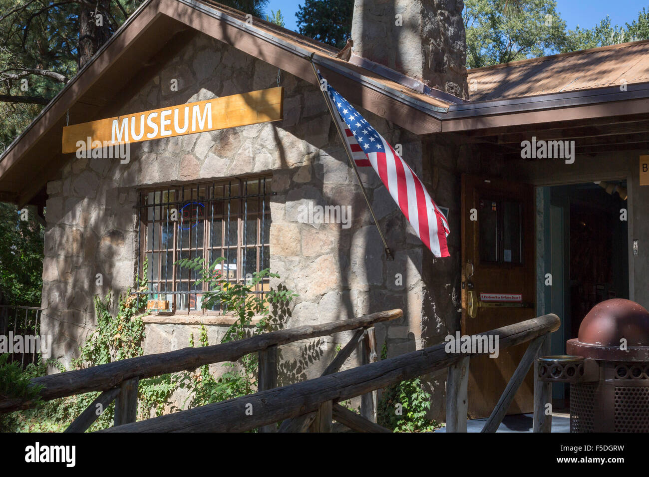 Los Alamos, Nouveau Mexique - Le Los Alamos Historical Museum. Banque D'Images