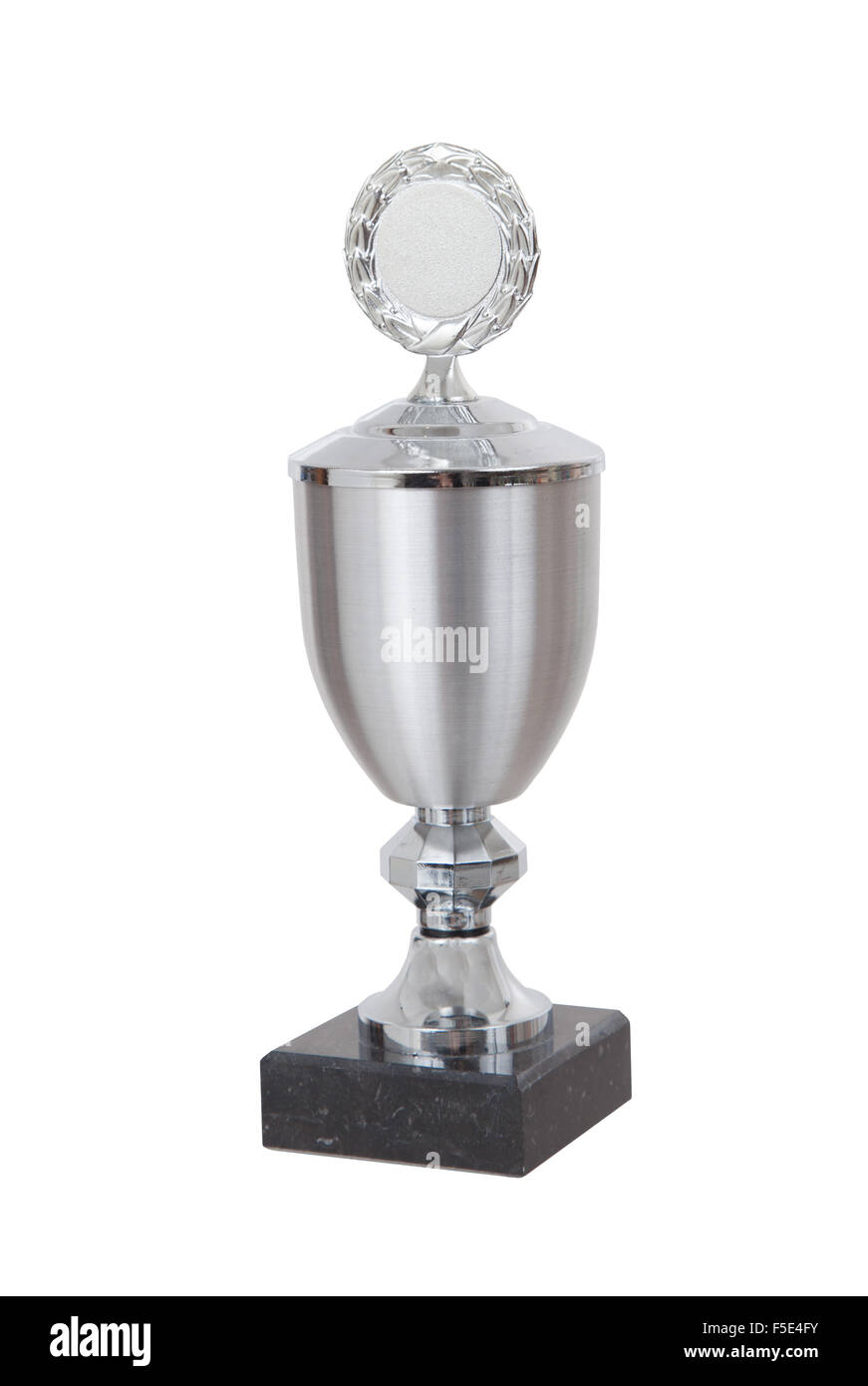 Trophy cup isolé sur fond blanc - Argent Banque D'Images