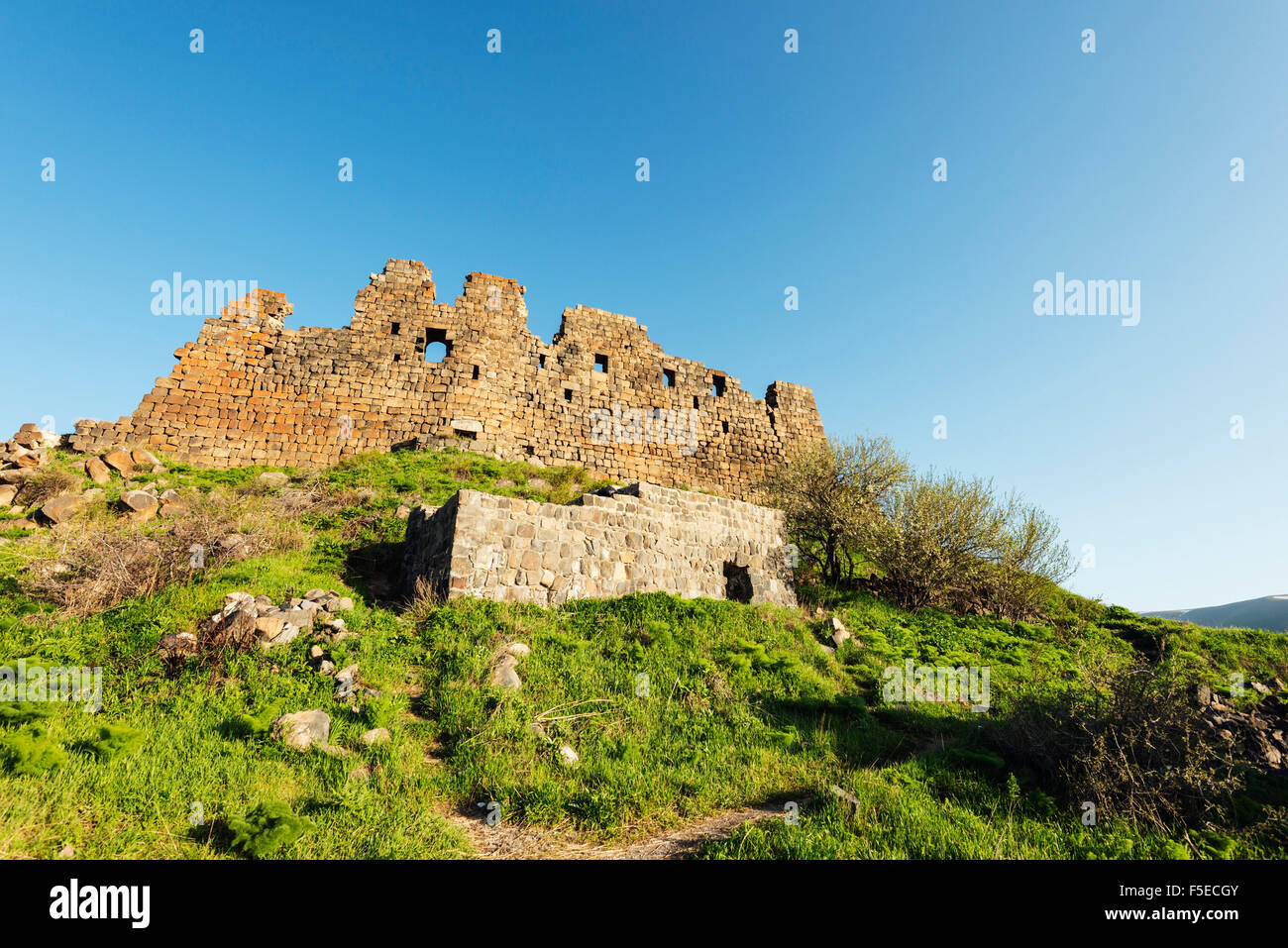 Amberd, forteresse du 7e siècle situé sur les pentes du mont Aragat, la région d'Aragatsotn, en Arménie, Caucase, Asie centrale, Asie Banque D'Images