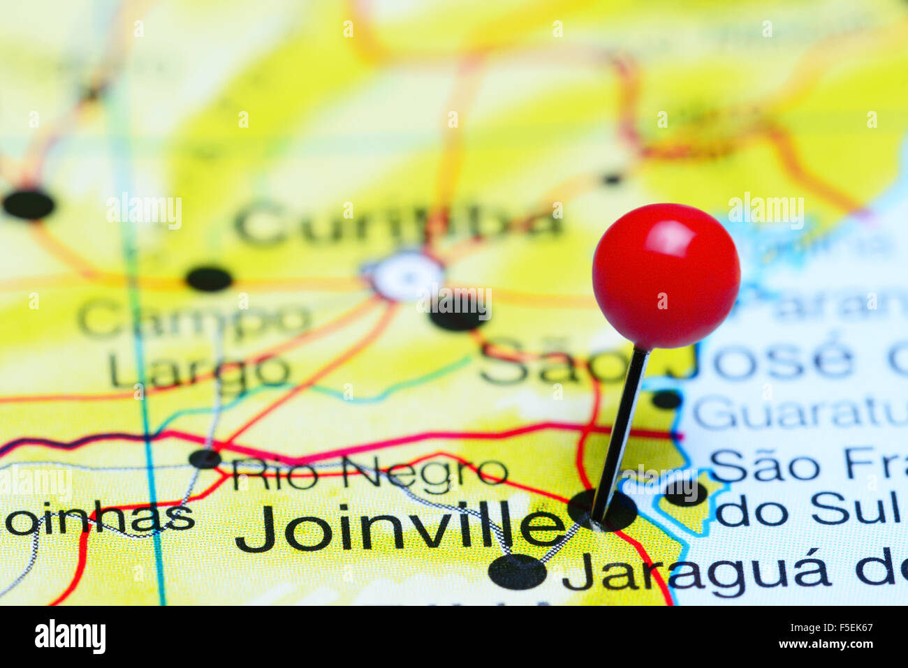 Joinville épinglée sur une carte du Brésil Banque D'Images